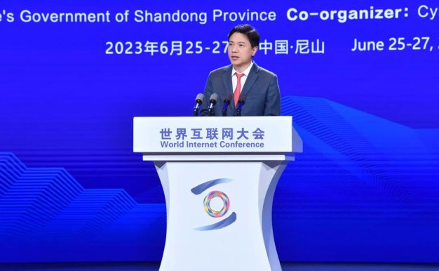 百度李彦宏：AI原生应用比大模型数量更重要