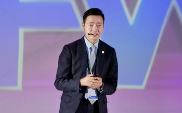 华为云盘古金融大模型海外首发